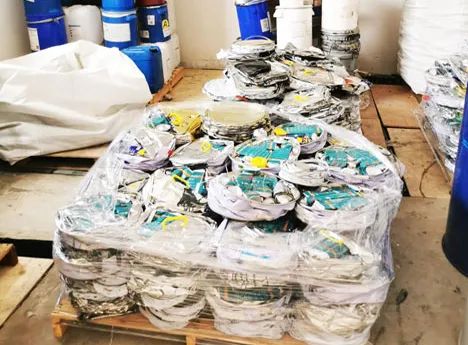潔匠凈化·的凈工業(yè)除臭劑_危廢污水有多臭？潔匠凈化30秒快速除臭看得見！