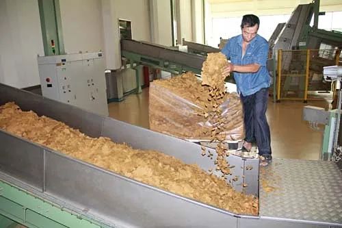 煙草加工異味廢氣危害大，快速除臭就用Dejing的凈除臭劑！.jpg